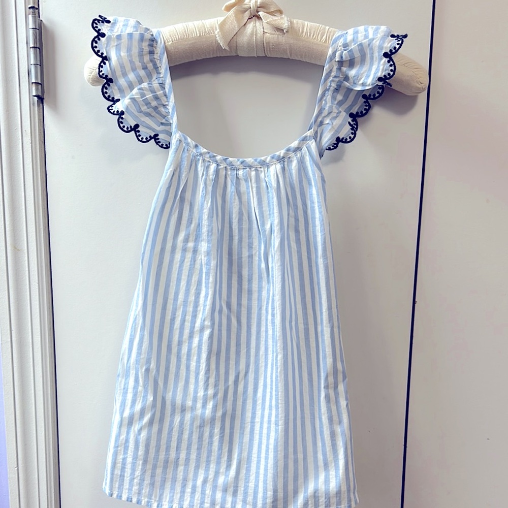 Girls L Lightweight Blue and White Striped tank with flutter Sleeves